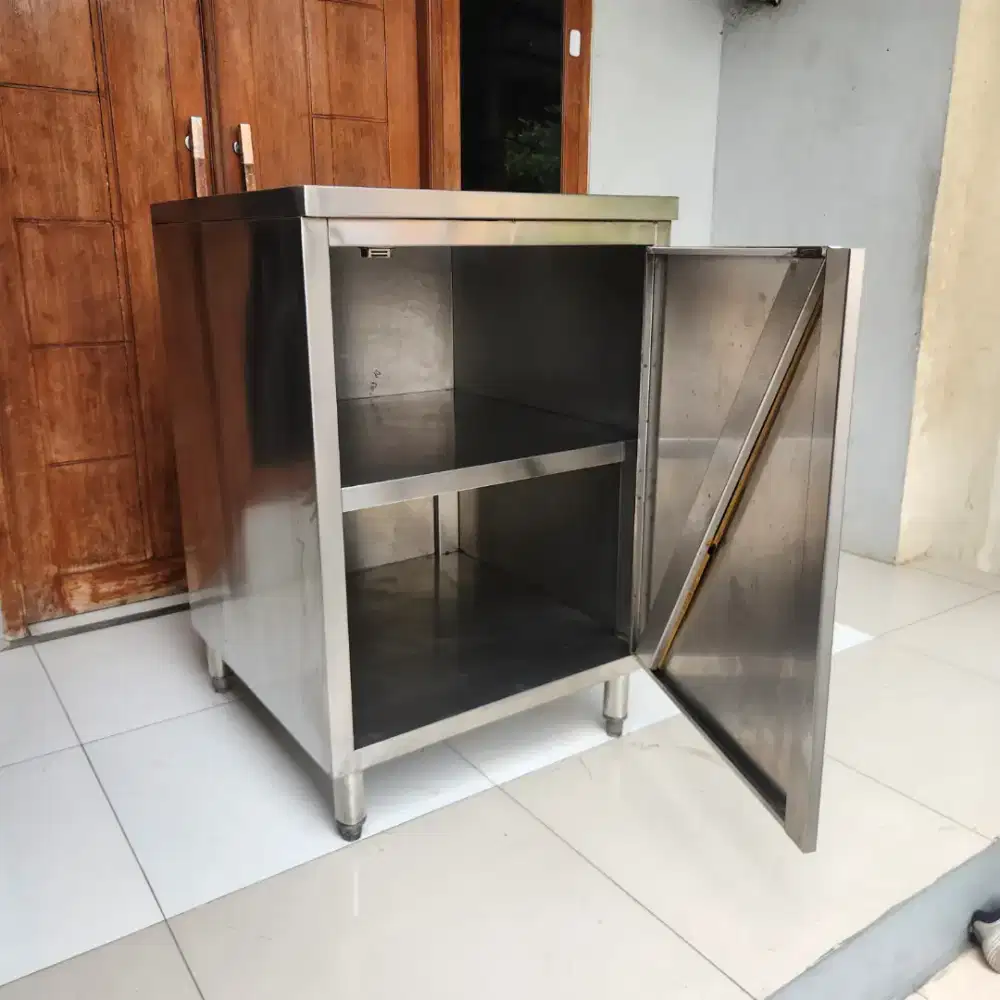 Kabinet Stainless ex Resto KS1