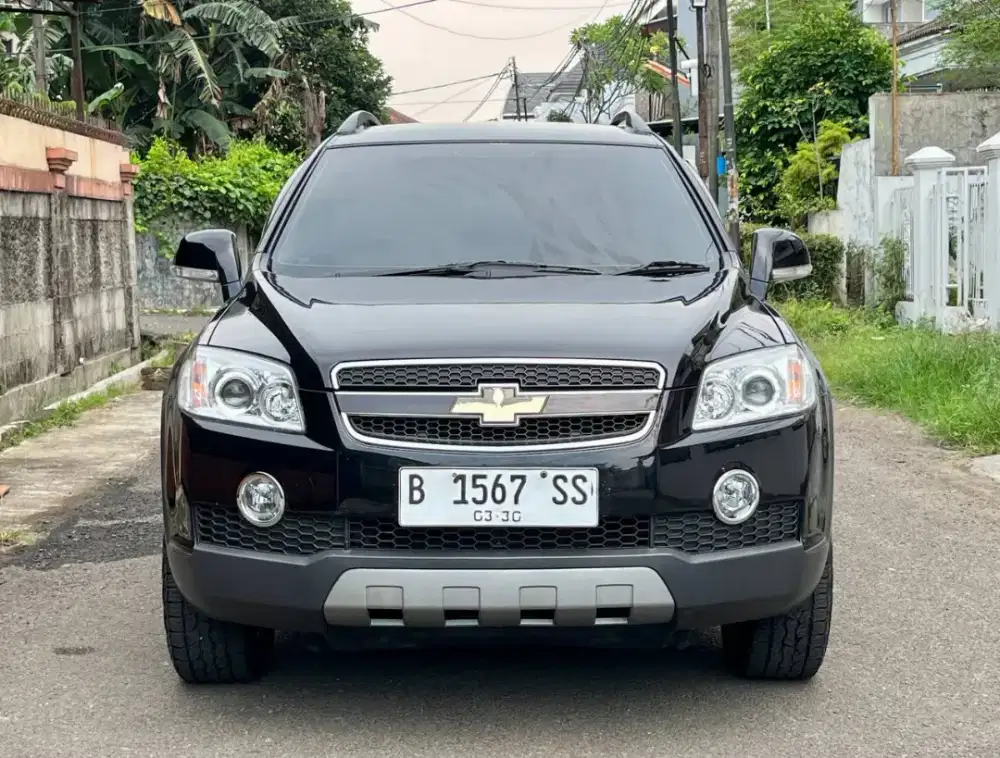 Chevrolet captiva 2.4 Bensin 2011 hitam  NEGO AJA