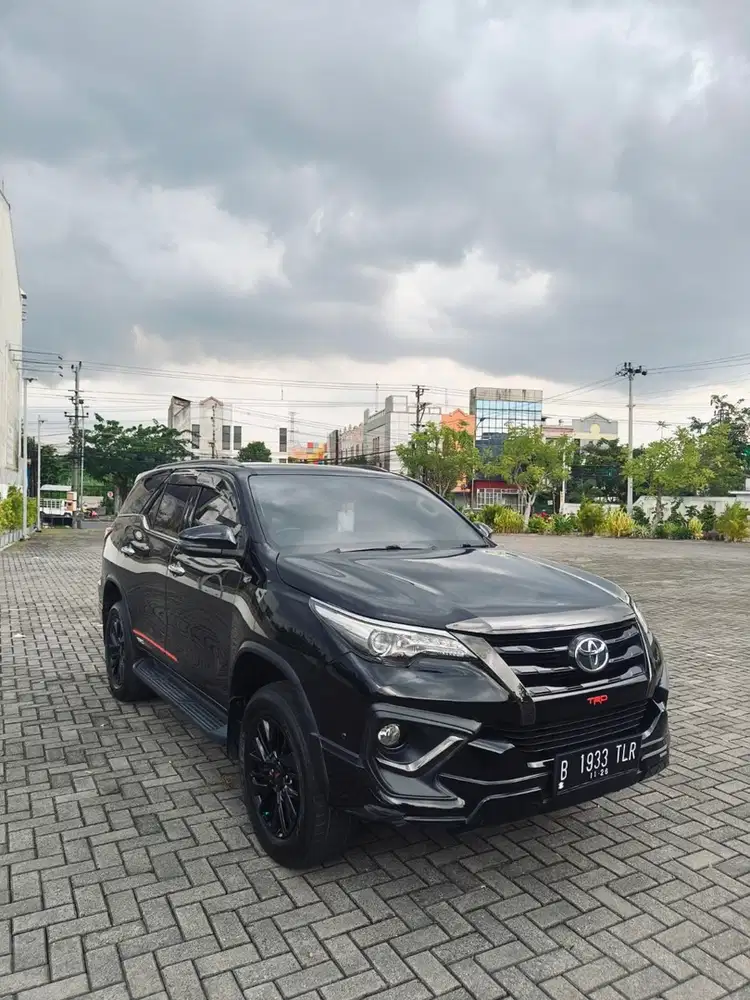 Toyota Fortuner TRD 2019 Diesel