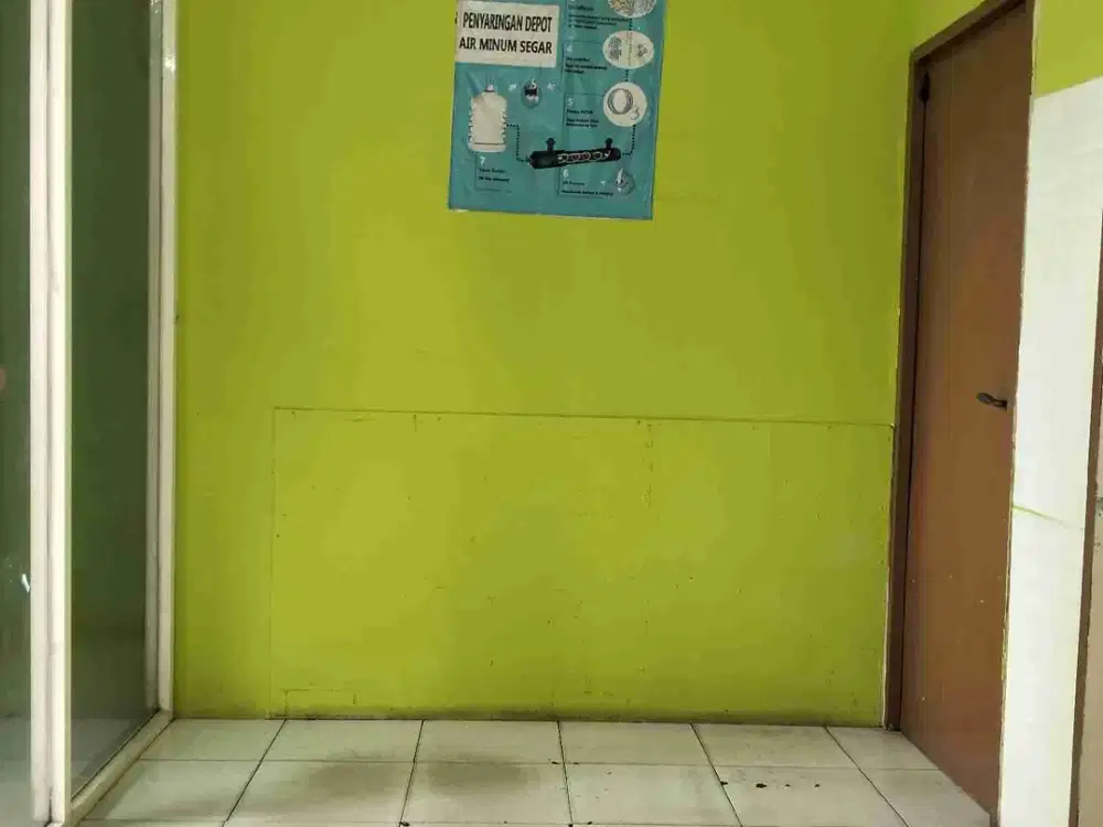 lapak usaha di sewakan