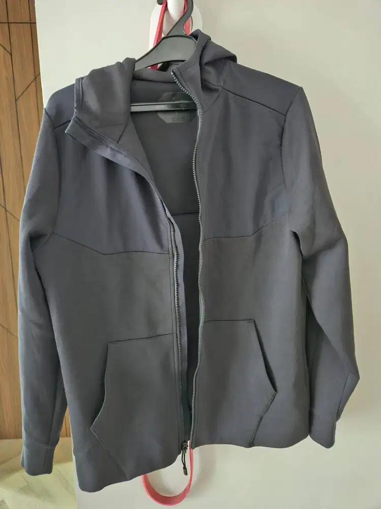 Jaket Soft Shell Under Armor