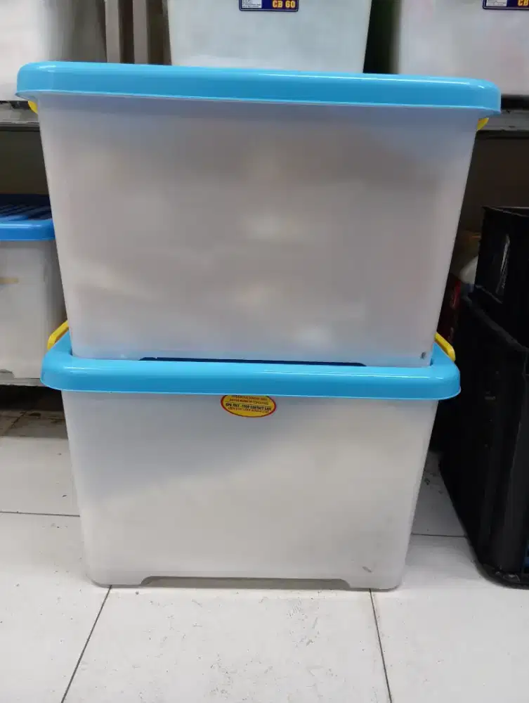 Storage Box Plastik Ukuran Besar