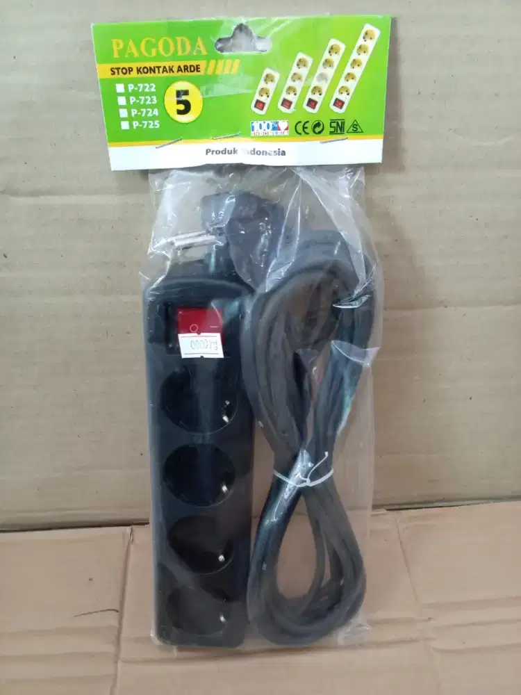 STOP KONTAK 4 LUBANG 5 METER