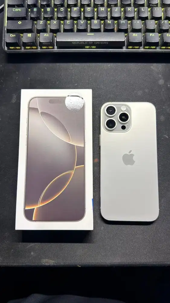 iPhone 16 Pro Max 256GB - Natural Titanium