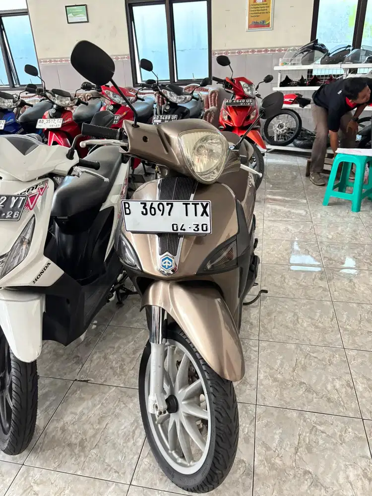 PIAGGIO LIBERTY TAHUN 2010