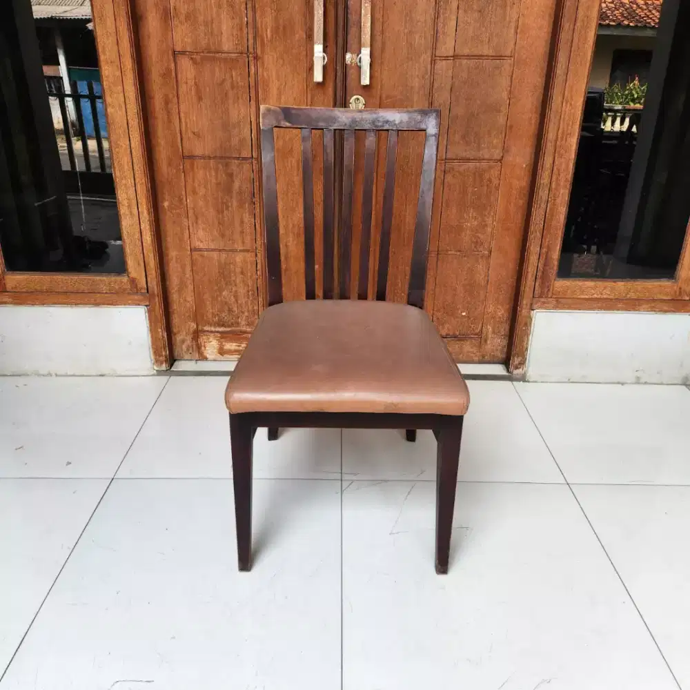 Kursi ex Resto - Kursi ex Cafe K19