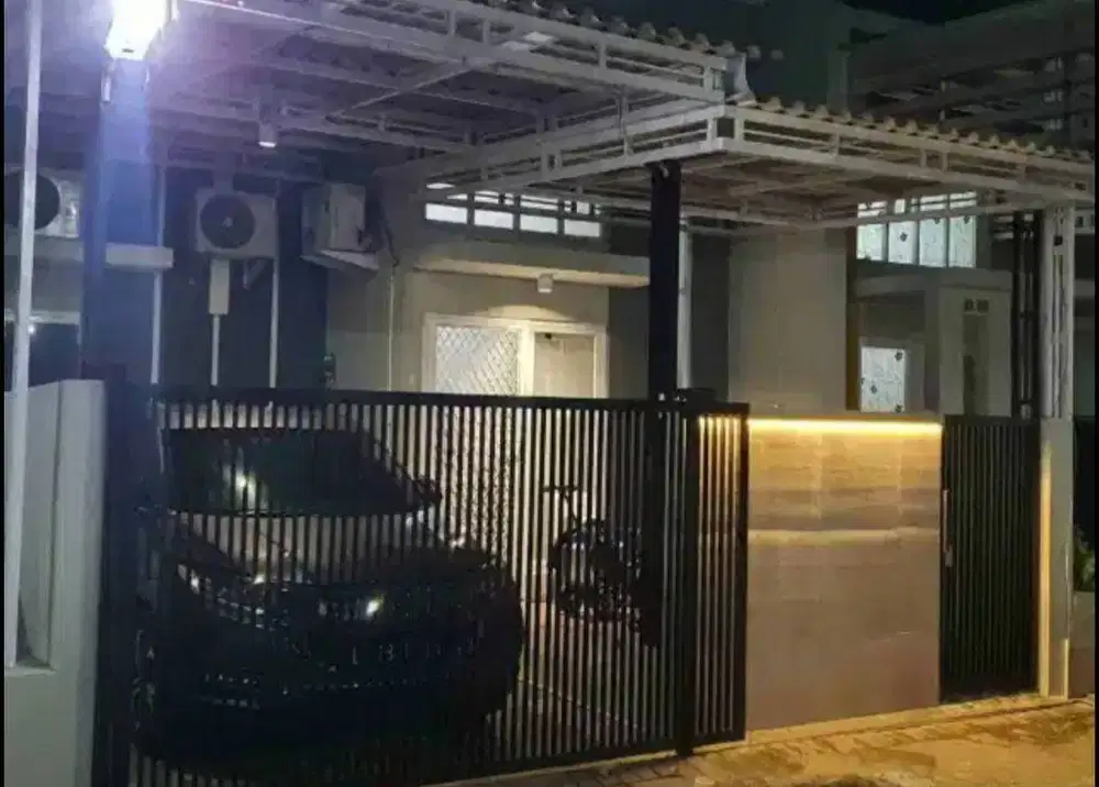 DIJUAL RUMAH WISATA SEMANGGI WONOREJO