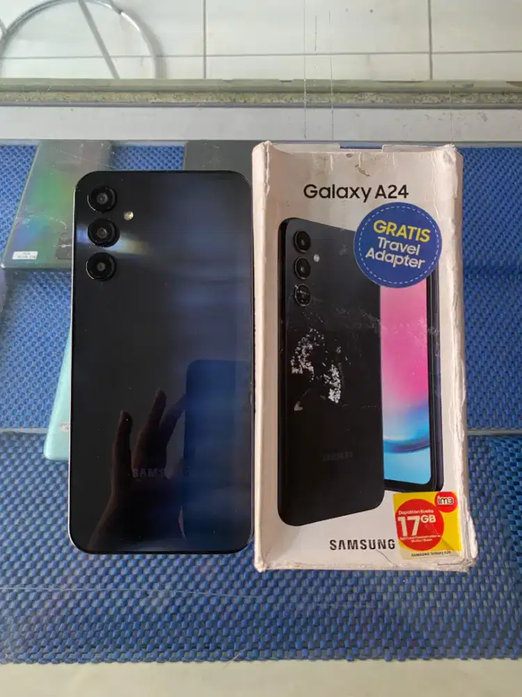 Samsung A24 8/128