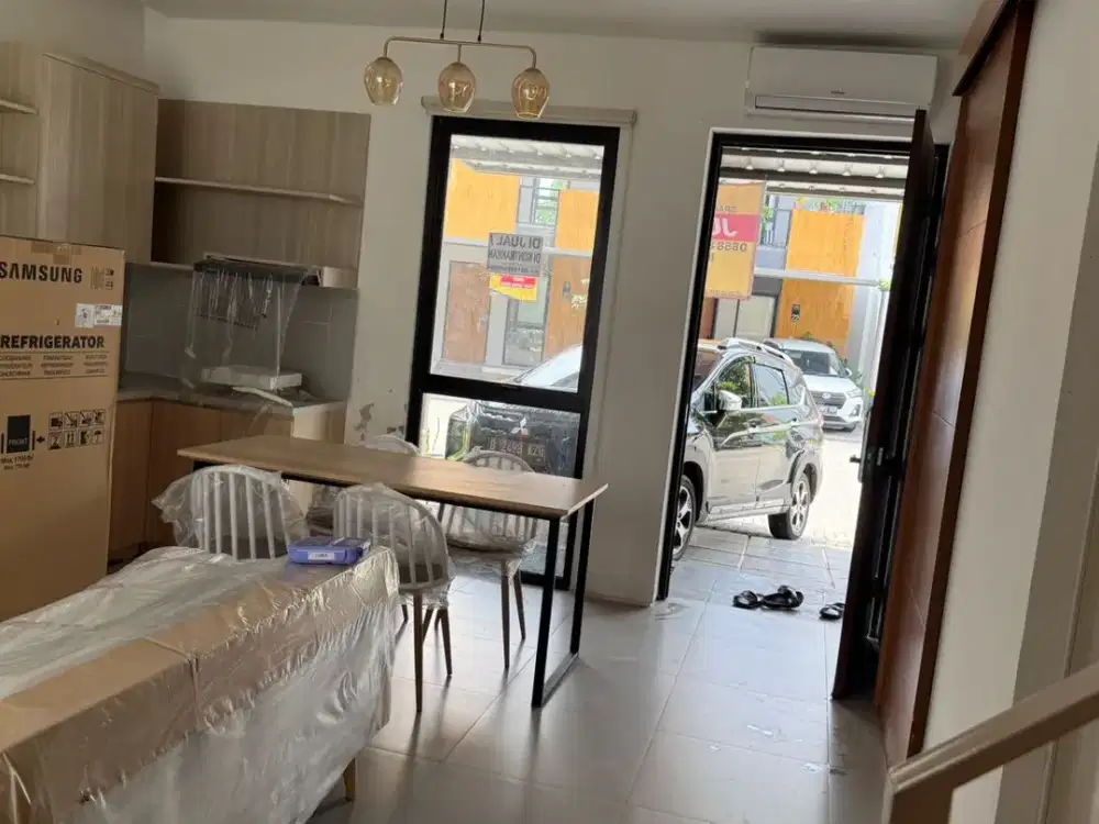 DIJUAL RUMAH FULL FURNISHED – GRAND WISATA BEKASI LOKASI PREMIUM, HARGA MENARIK, BISA OVER KREDIT