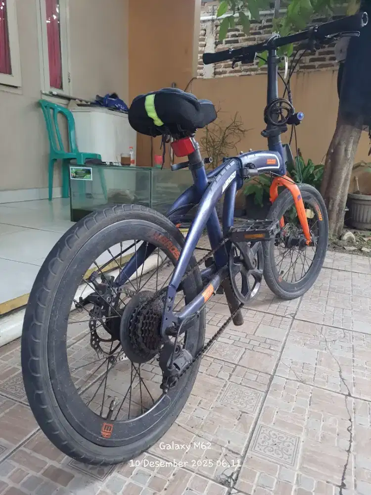sepeda lipat merk ambrosio maximo masi bagus