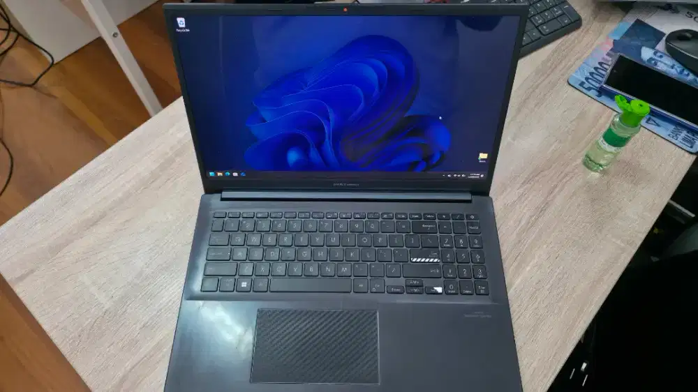 Asus Vivobook Pro OLED M6500QC Ryzen 5 5600H RTX 3050