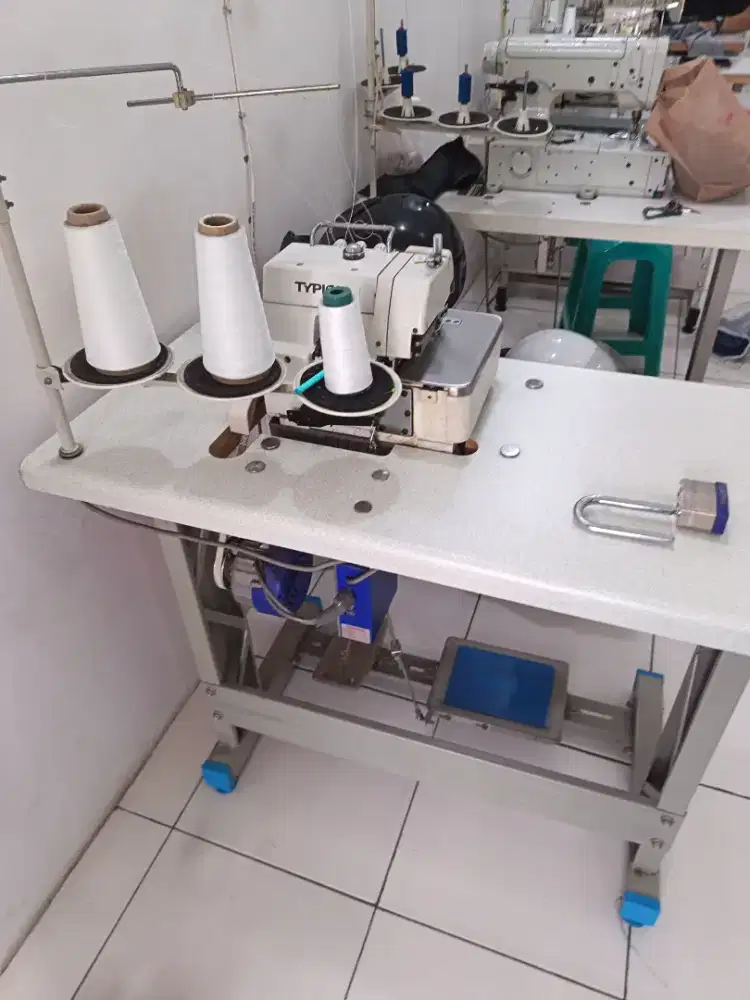 Di cari tukang jahit permak