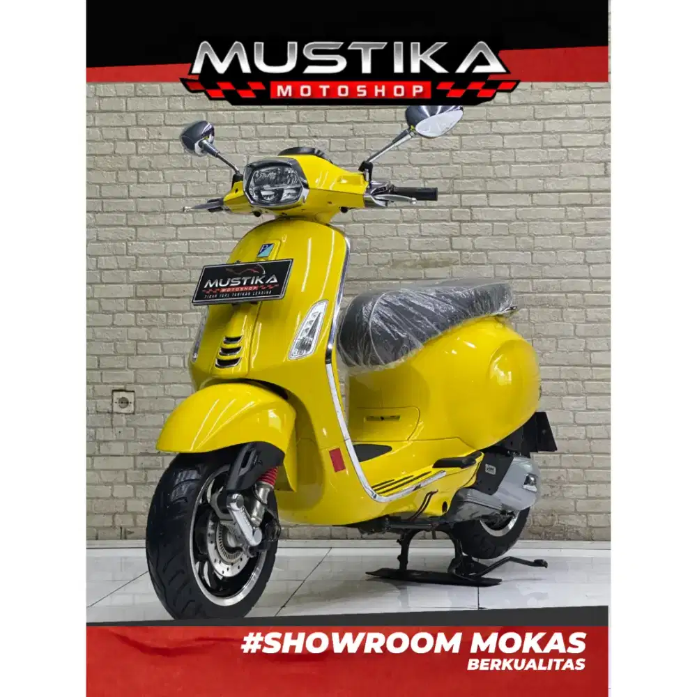 Odo 7rb Istimewa!!Vespa Sprint ABS 2022 Yellow N Asli Mulus-Mustika