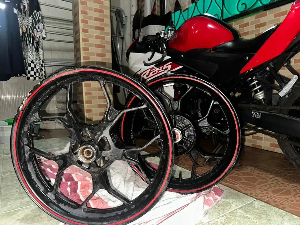 velg original copotan yamaha r25