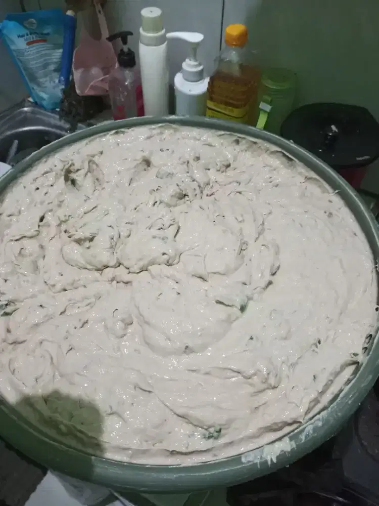 Staf untuk produksi bakso