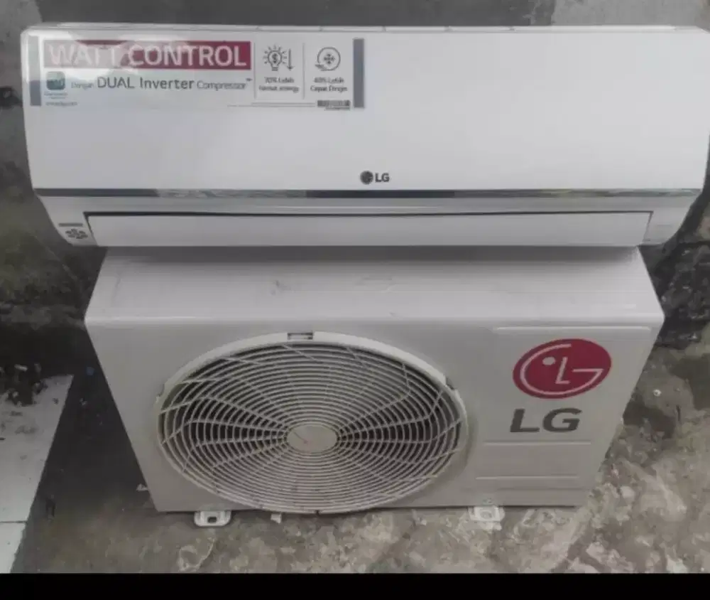 Ac merk LG 1/2 pk kondisi siap pasang dan dingin