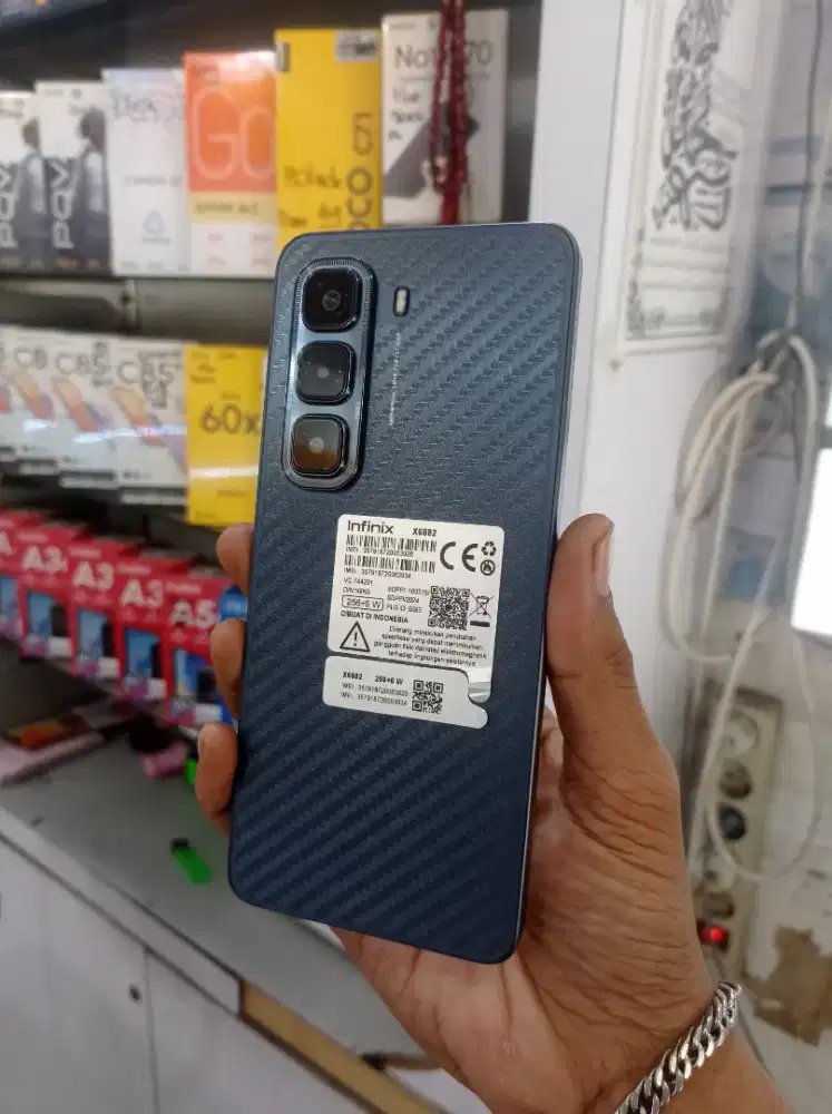 MULUS INFINIX HOT 50 RAM 12/256 GB