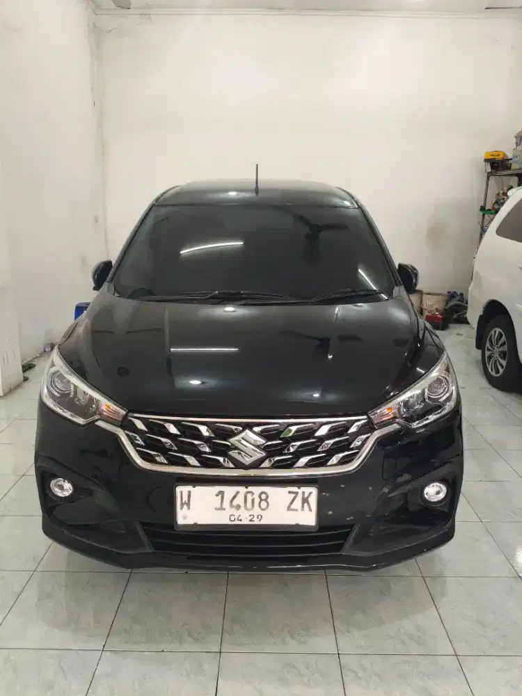 ERTIGA GX HYBRID MATIC 2023 KM LOW