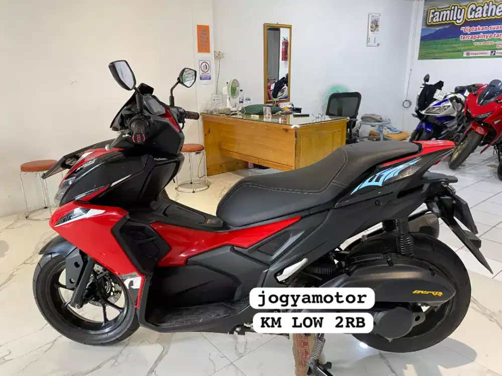 [03] YAMAHA AEROX 155 standar 2025
