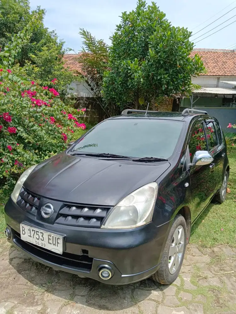 Grand Livina 1500 cc xv bagus`