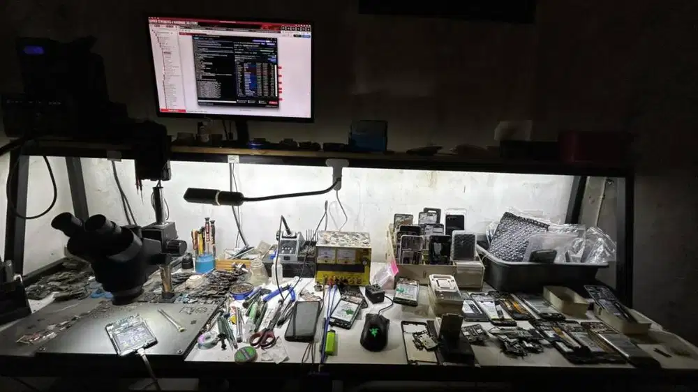 Service HP iPhone, Android, Macbook Laptop Windows & Tablet