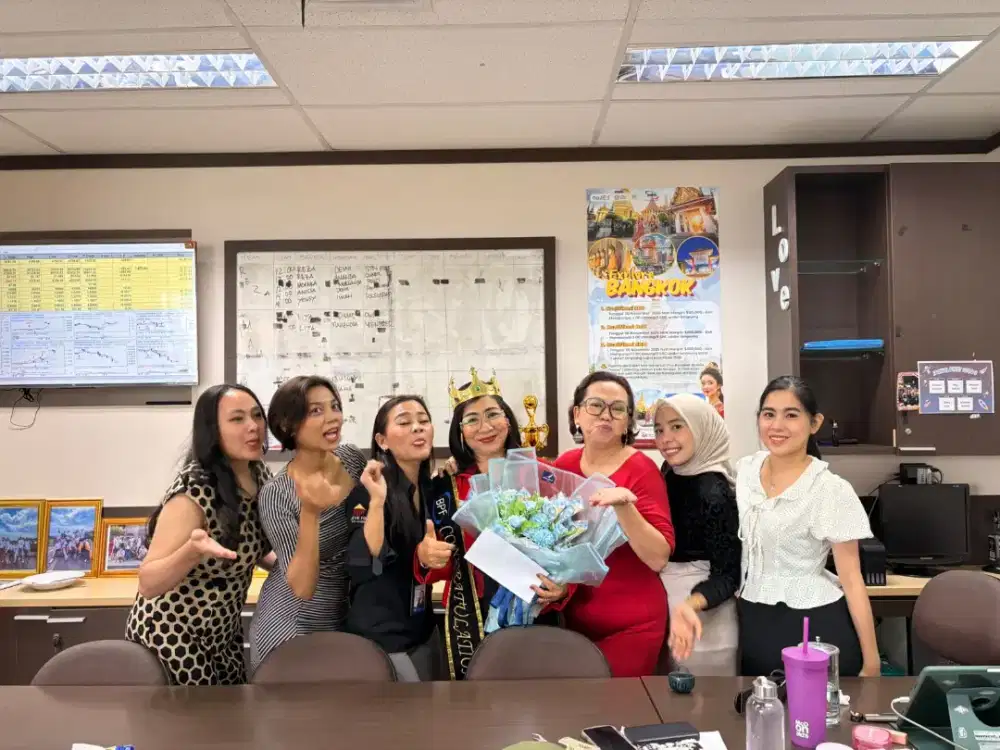 Lowongan Kerja Admin Desember