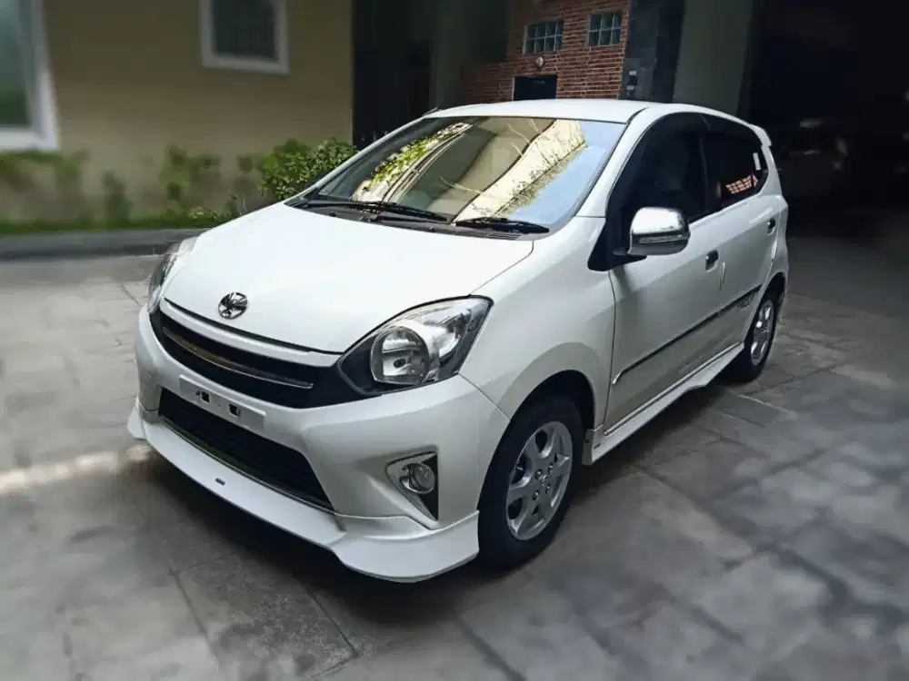 Toyota Agya TRDS low km