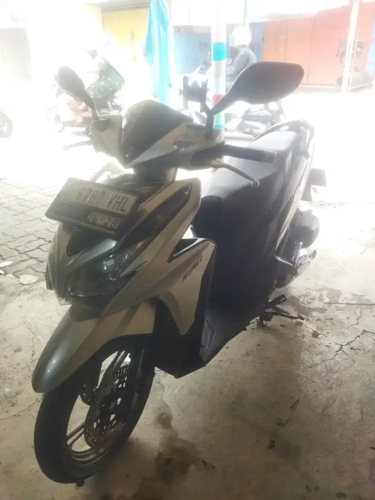Vario 125 2013 putih