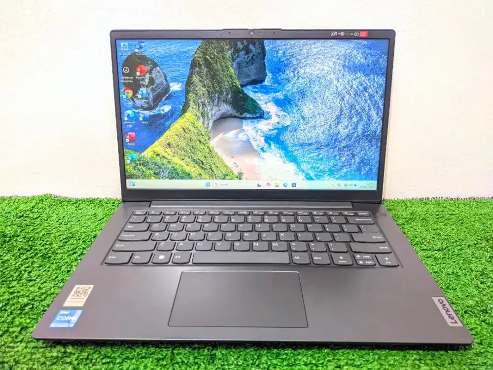 LENOVO V14 G3 IAP core i3 Gen 12 RAM 8 GB SSD 256 GB