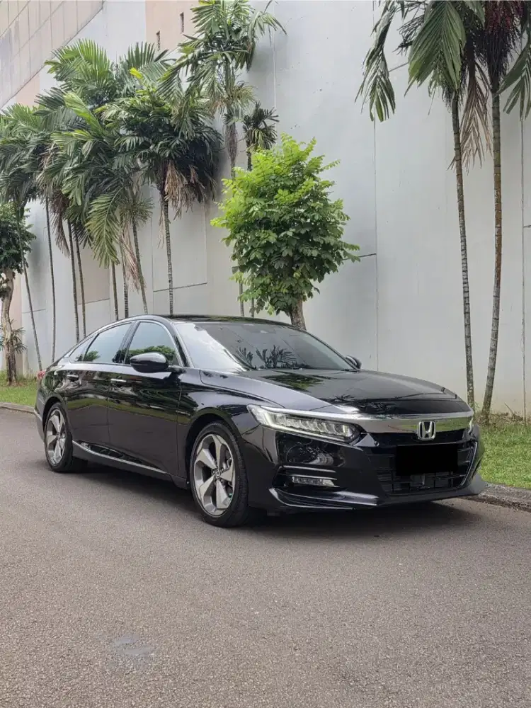 Harga Cash! No tipu harga kredit Honda Accord 2019 Hitam Turbo