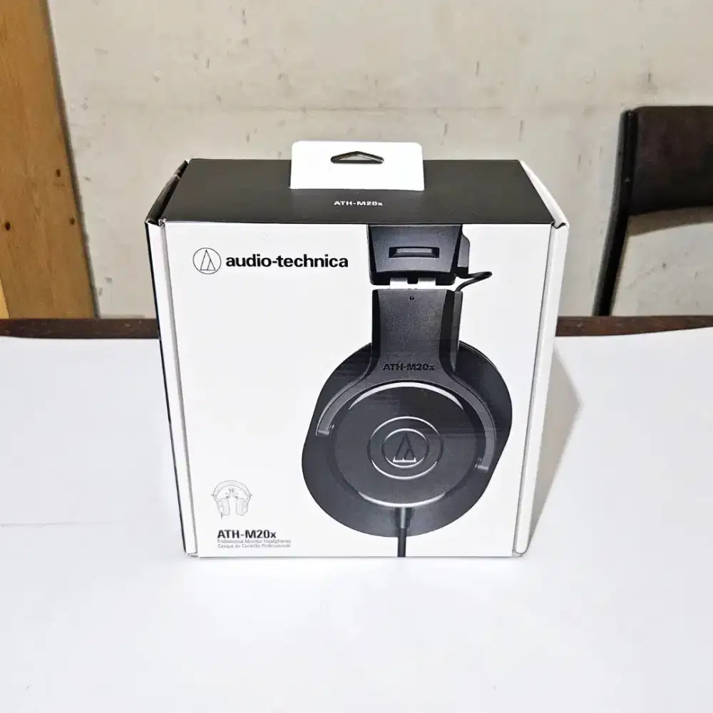 Headphone Audio Technica ATH-M20x / ATH M20x Studio Monitor Headphones