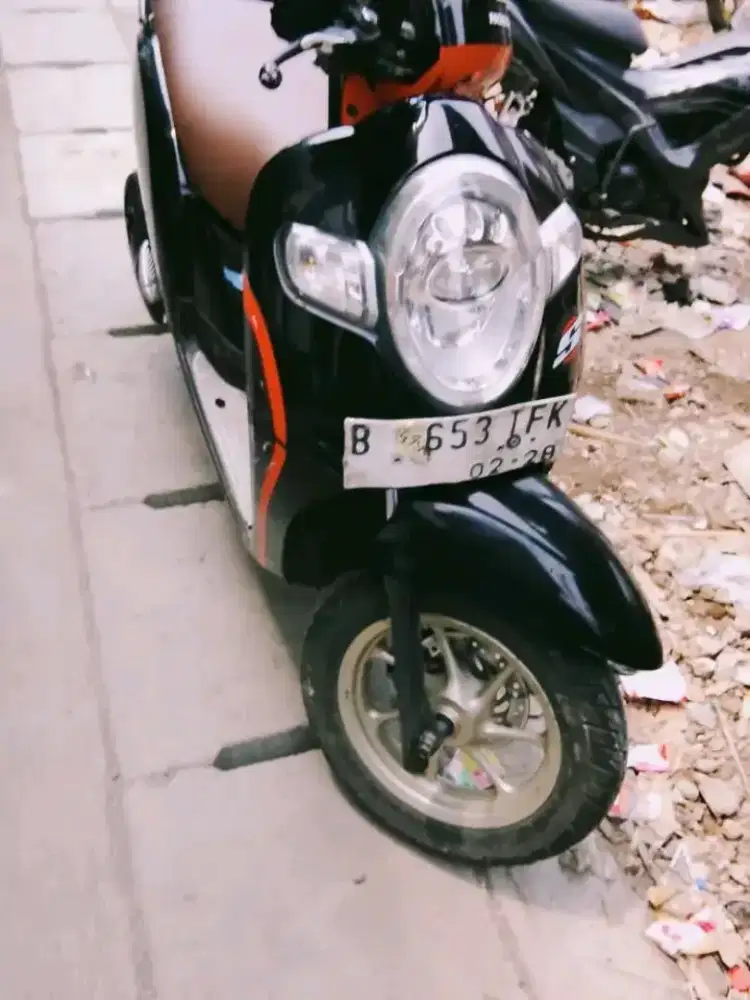 Scoopy Tahun 2020 Standar lengkap