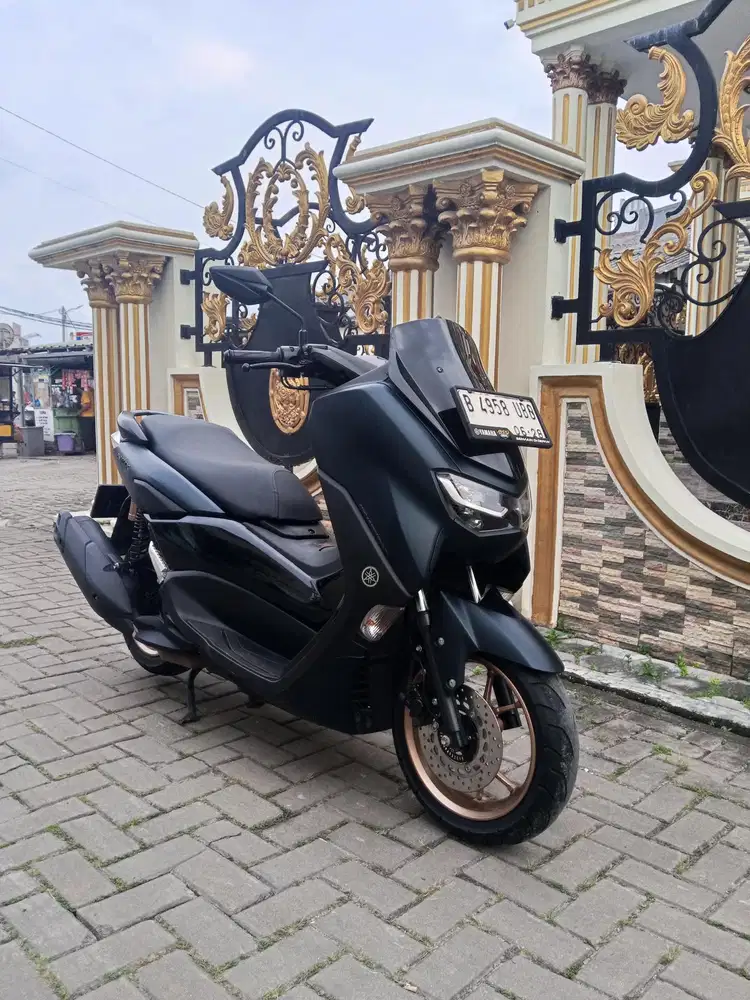 YAMAHA NEW NMAX KYLESS THN 2023 seperti baru