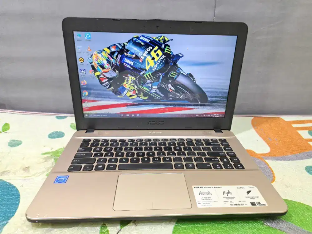 Jual BU asus X441M terbaru mulus no minus