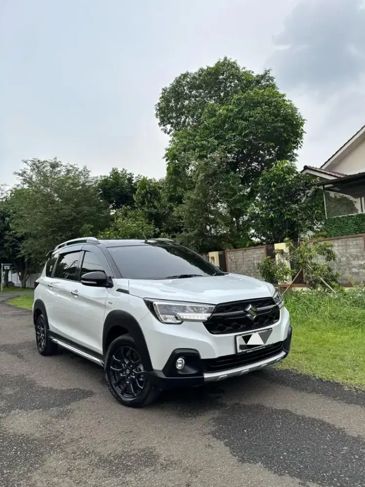 SUZUKI XL-7 ALPHA HYBRID AT 2024