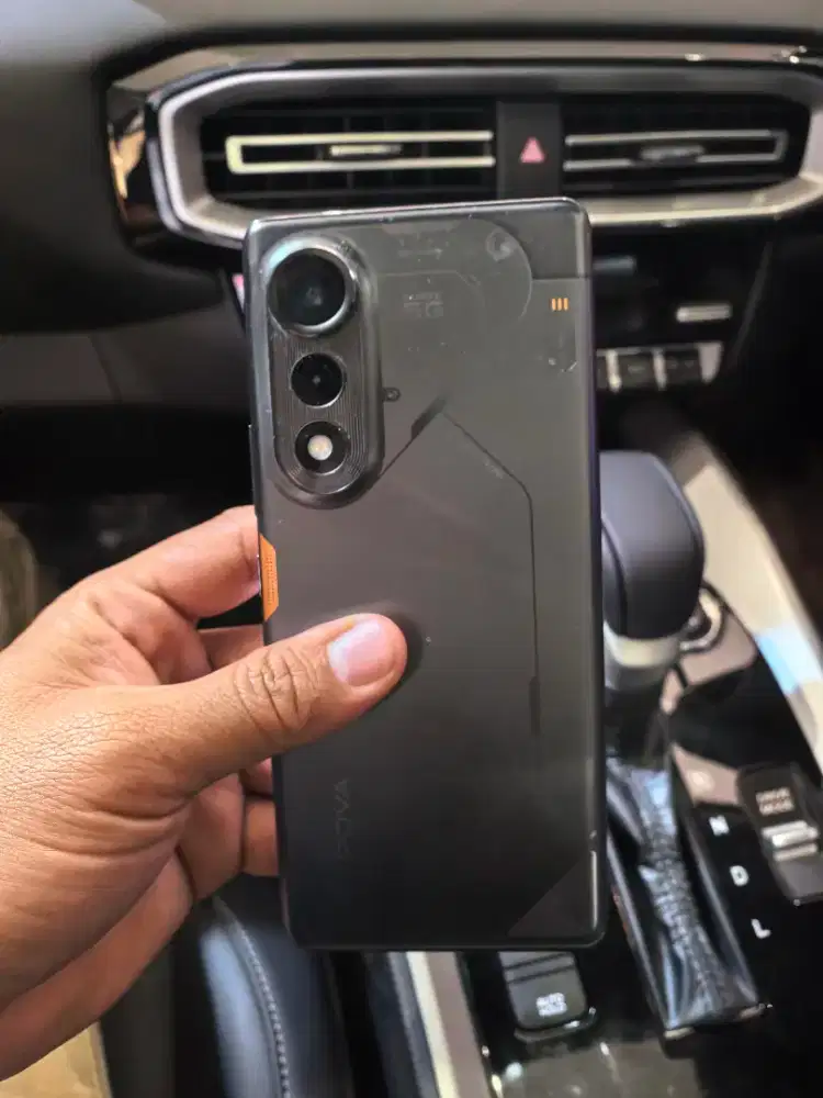 Pova 7 curve 5g baru 3 hari terima tuker tambah