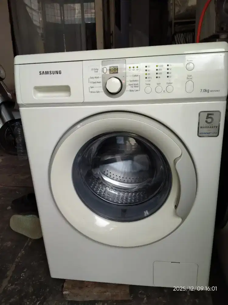 Mesin cuci Samsung front loading