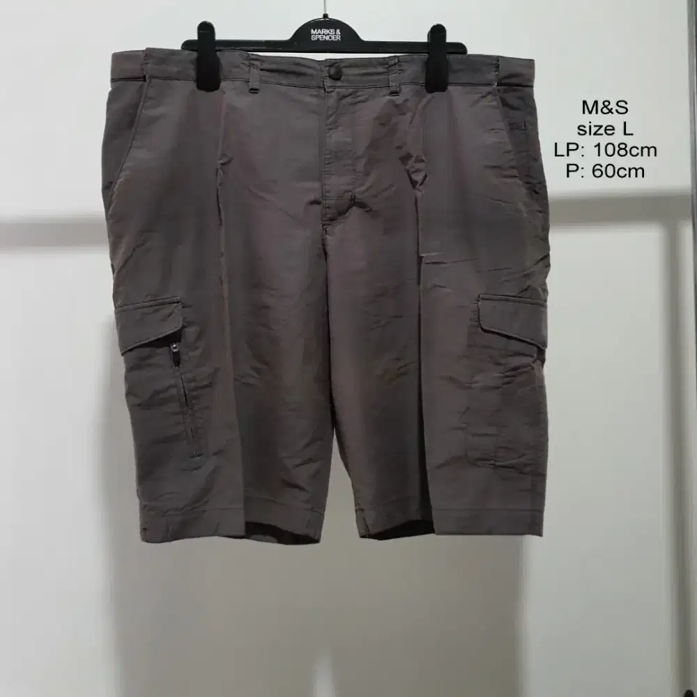 M&S celana pendek pria