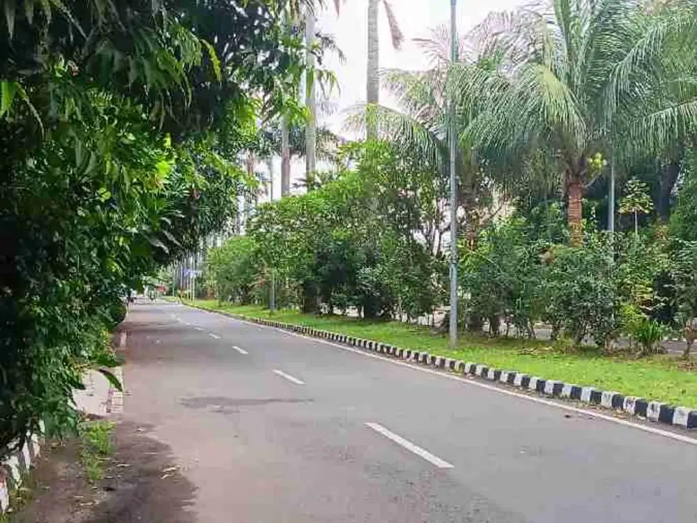 Dijual Tanah Bonus Rumah di Komplek Billy Moon Pondok Kelapa Duren Sawit