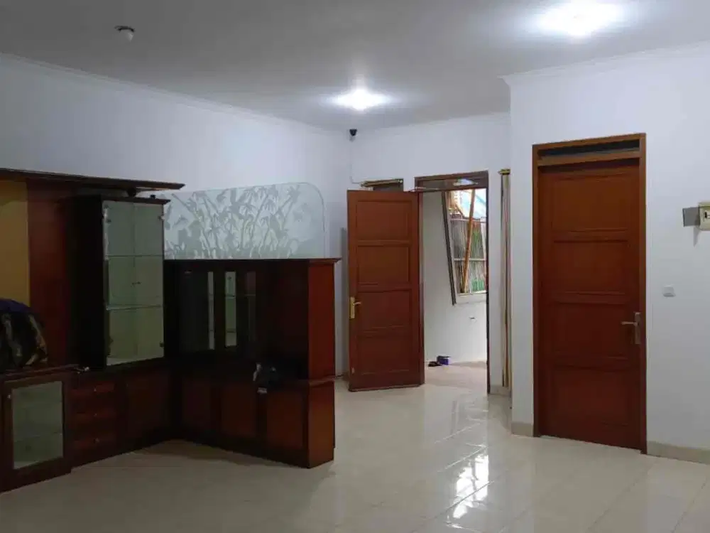 SEWA RUMAH APIK NYAMAN DAN MURAH DI CLUSTER ELITE DI SINGGASANA PRADANA