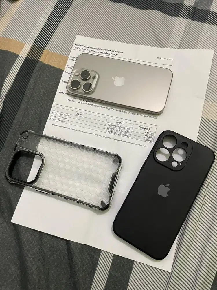 (bea cukai&garansi) iPhone 15 Pro 256 gb Natural Titanium