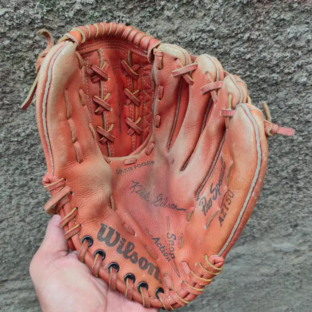 Jual cepat sarung tangan baseball