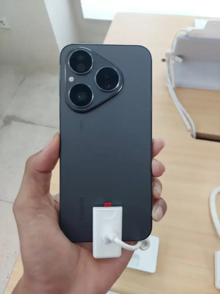 HUAWEI Pura80 Promo Cicilan Cukup Modal KTP