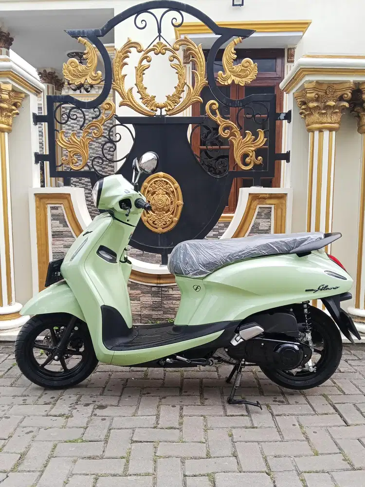 Yamaha new grand Filano  hybrid AKS 2025