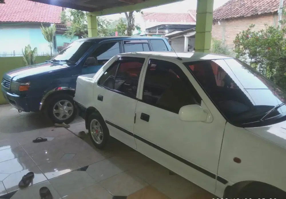 Suzuki Esteem 1993 Bensin