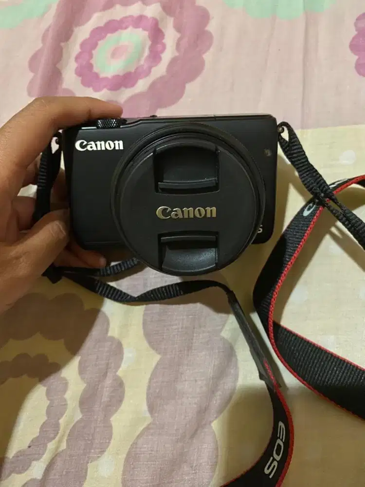 kamera mirrorless canon eos m10