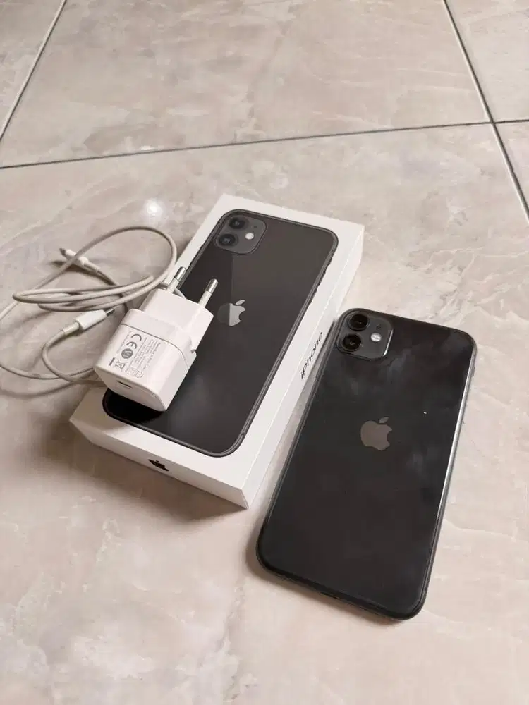 Iphone 11 128 GB Mulus Pemakean Pribadi