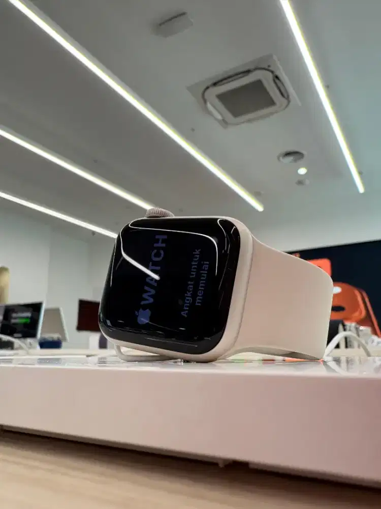 KREDIT APPLE WATCH SE 3 GARANSI RESMI READY STOK