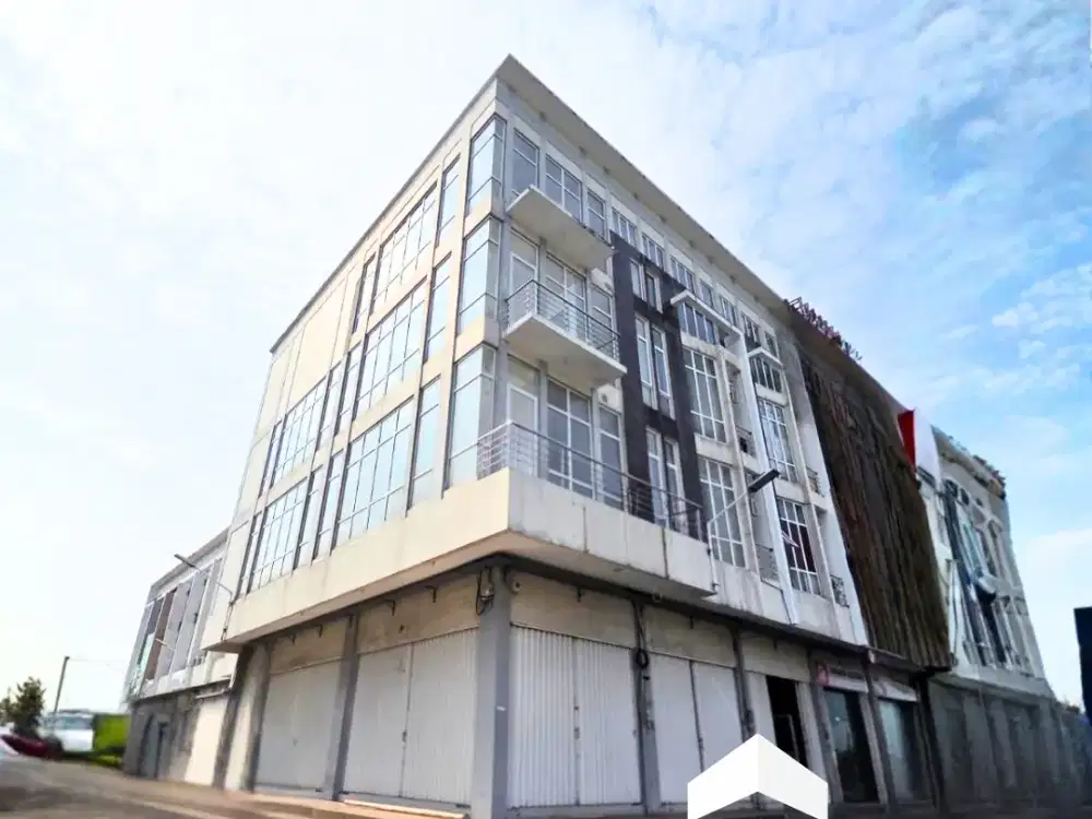 Disewakan Ruko 3 Lantai Hook Cocok Untuk Segala Usaha di Bizpark Madukoro Semarang