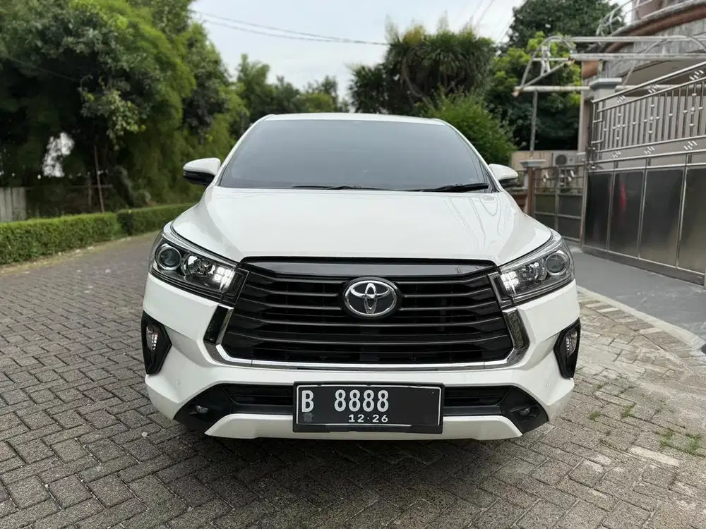 KM 28Rb‼️ Toyota Kijang Innova V Matic Bensin 2022 / 2021 Warna Putih